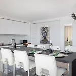 La Adriatique Penthouse * 마카르스카