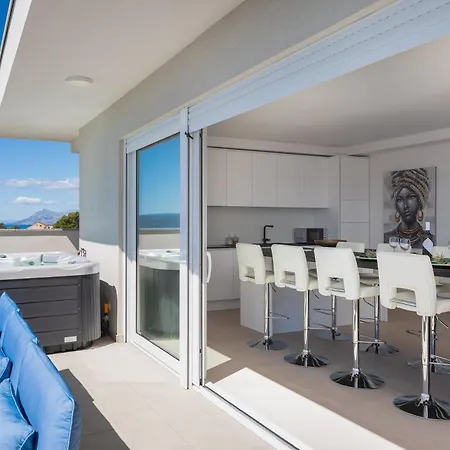 La Adriatique Penthouse Makarska
